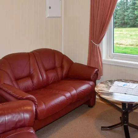 4 Person Holiday Home In Aukra-By Traum Casa de Férias