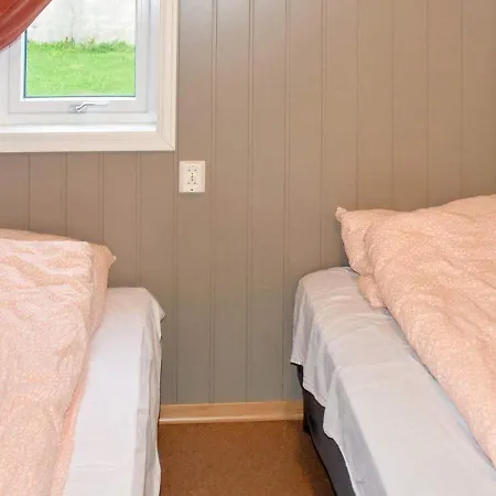 4 Person Holiday Home In Aukra-By Traum Feriehus